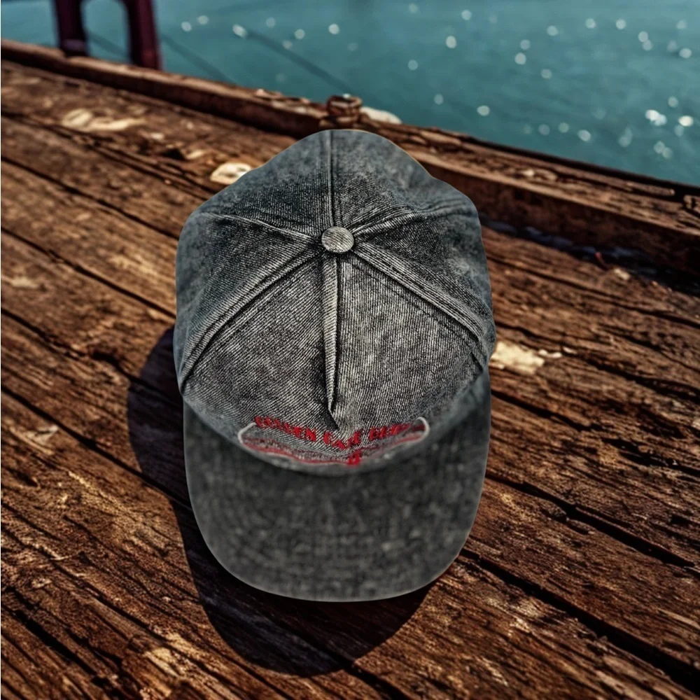 Vintage 90’s Golden Gate Bridge San Francisco Embroidered Hat